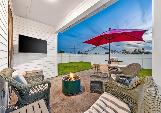 3rd image of 709 Landing Cir, Panama City Beach, FL 32413 | MLS# 791451
