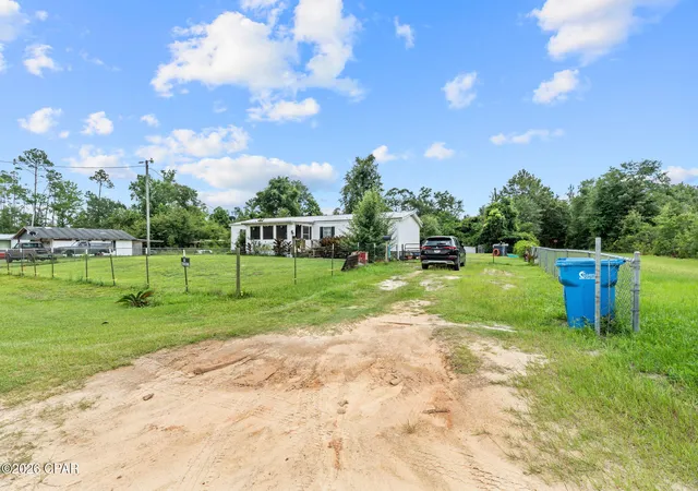 2nd image of 12402 4th St, Fountain, FL 32438 | MLS# 791550