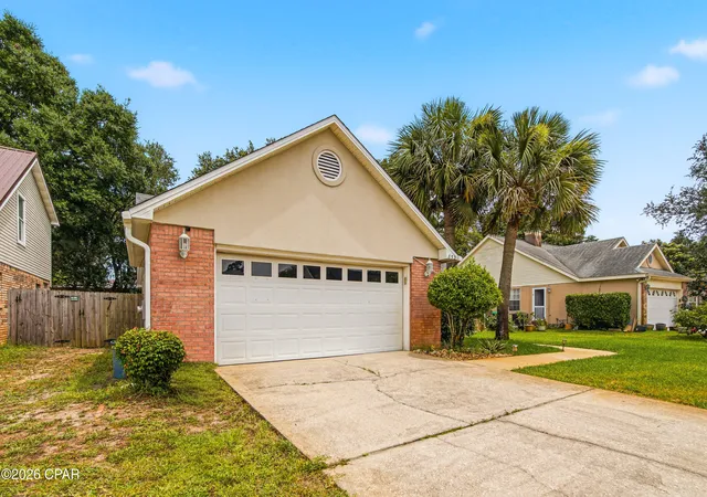 Homes for sale in Shalimar, FL | 855 Mande Ct, Shalimar, FL 32579 | MLS# 791554