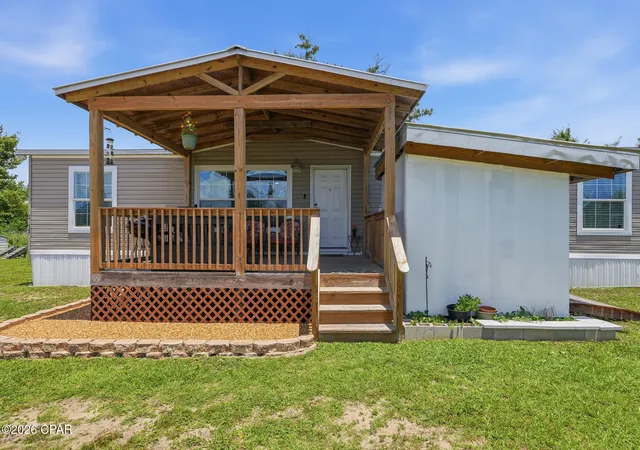 Photo 4 of Manufactured home for sale at 3130 Transmitter Rd, Panama City, FL 32404 | MLS# 791570 | Listing updated on 2026-06-19