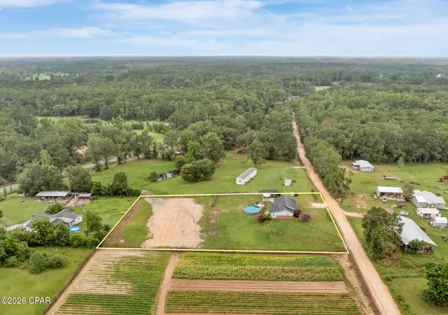Homes for sale in Bonifay, FL | 2862 Phillips Rd, Bonifay, FL 32425 | MLS# 791669