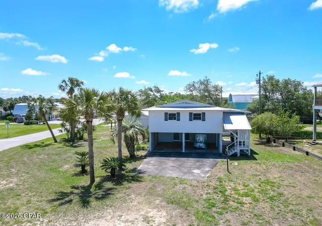 2nd image of 63 Oak Ave, Mexico Beach, FL 32456 | MLS# 791722