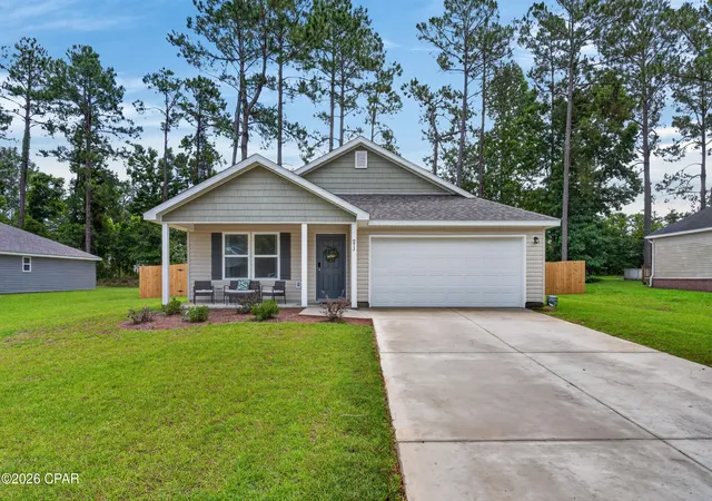 Homes for sale in Chipley, FL | 973 Haywood Dr, Chipley, FL 32428 | MLS# 791737