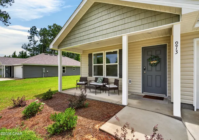 Homes for sale in Chipley, FL | 973 Haywood Dr, Chipley, FL 32428 | MLS# 791737