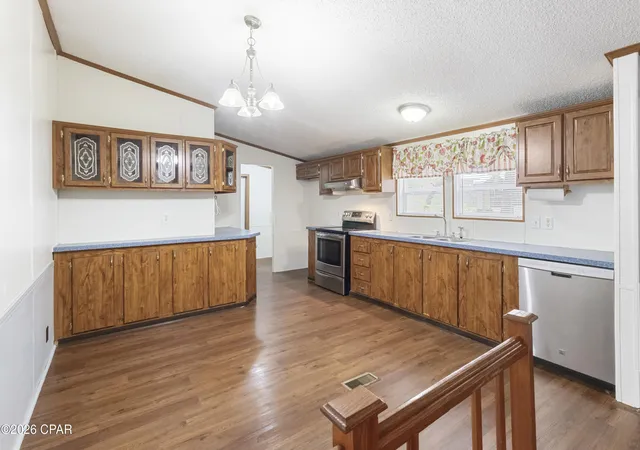 Homes for sale in Defuniak Springs, FL | 63 Cherokee Cir, Defuniak Springs, FL 32433 | MLS# 791745