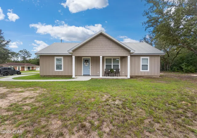 Homes for sale in Chipley, FL | 2148 Jensen Pl, Chipley, FL 32428 | MLS# 791780