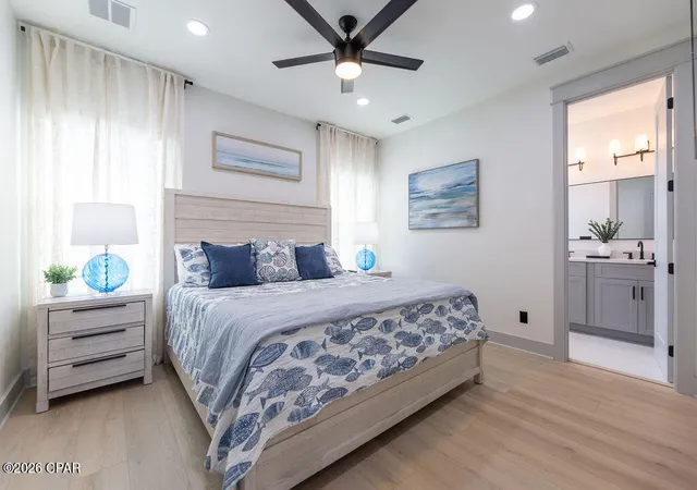 5th image of 5237 Thomas Dr, Panama City, FL 32408