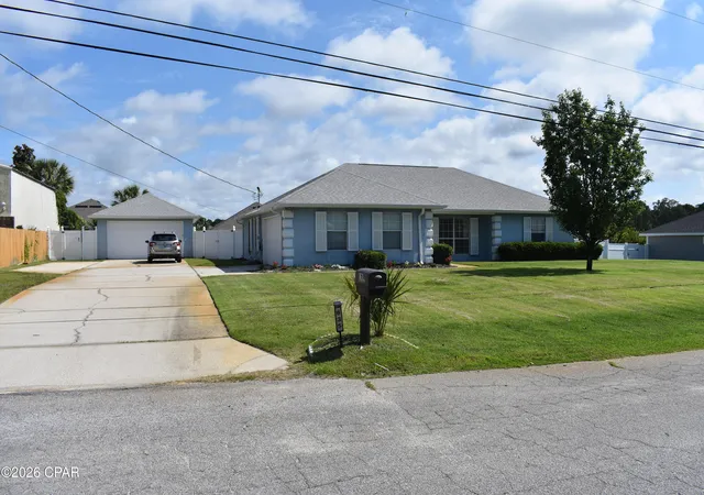 Photo 3 of Single family home for sale at 635 16th Street, Panama City Beach, FL 32413 | MLS# 791808 | Listing updated on 2026-10-01