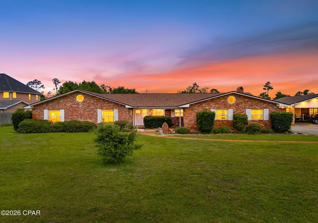 Photo 1 of Single family home for sale at 2220 Saint Andrews Blvd, Panama City, FL 32405 | MLS# 791841 | Listing updated on 2026-09-29