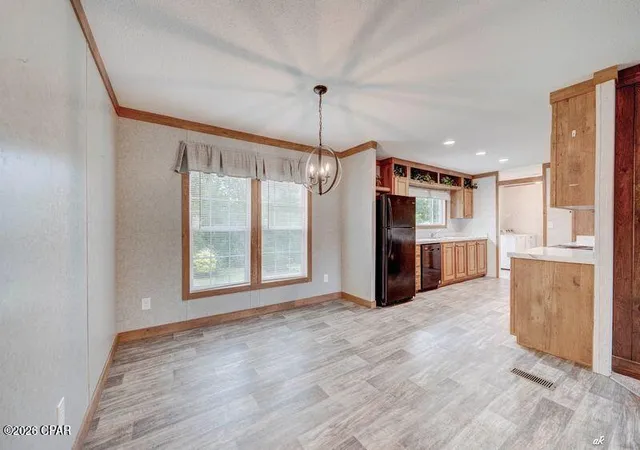 5th image of 10447 Miller Cir, Youngstown, FL 32466 | MLS# 791847