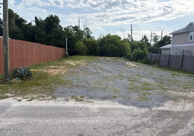 1st image of 0 Tulip Ave, Port St Joe, FL 32456 | MLS# 791858