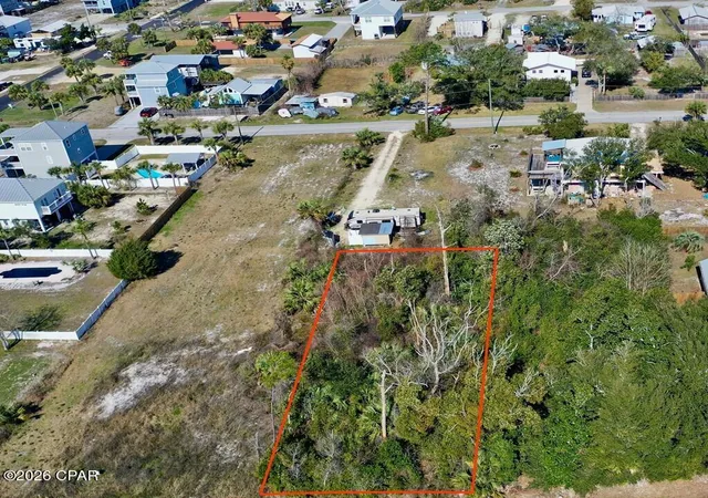 3rd image of 10 Ponce De Leon St, Port Saint Joe, FL 32456 | MLS# 791908