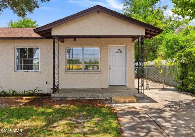 Photo 3 of Single family home for sale at 920 Mulberry Ave, Panama City, FL 32401 | MLS# 791920 | Listing updated on 2026-06-26