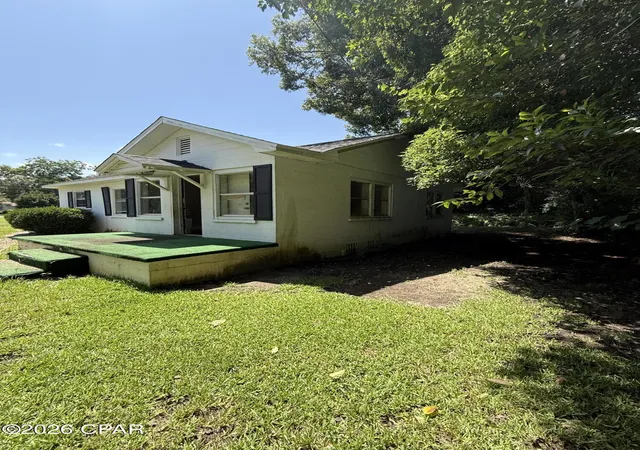 Homes for sale in Graceville, FL | 1007 7Th Ave, Graceville, FL 32440 | MLS# 791947