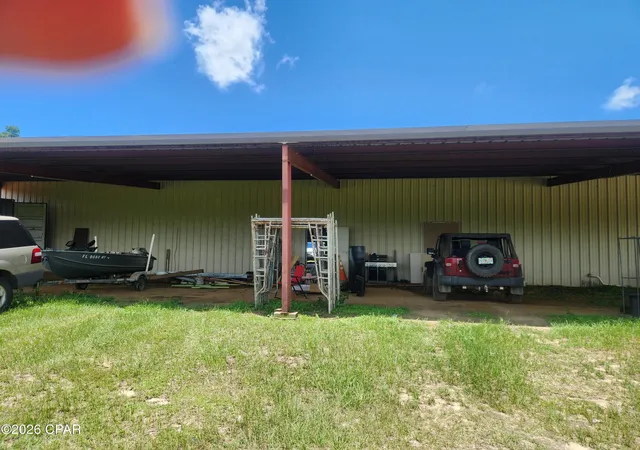 4th image of 1529 Azo Ln, Marianna, FL 32448 | MLS# 791981