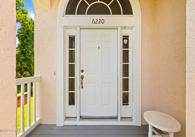 3rd image of 6220 N Lagoon Dr, Panama City, FL 32408 | MLS# 792158