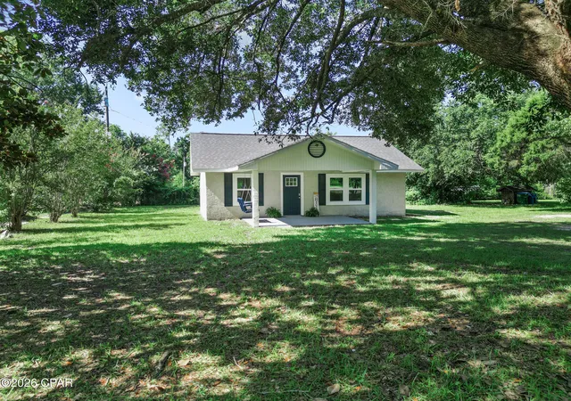 1st image of 19655 Barfield Rd, Blountstown, FL 32424 | MLS# 792176