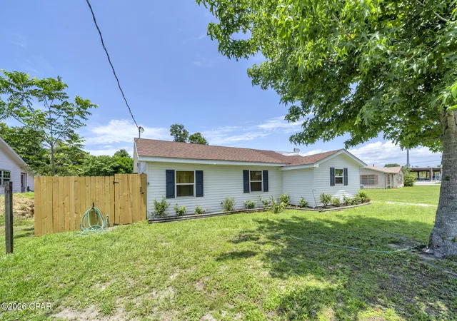 Photo 3 of Single family home for sale at 1813 Bayview Ave, Panama City, FL 32405 | MLS# 792185 | Listing updated on 2026-07-15