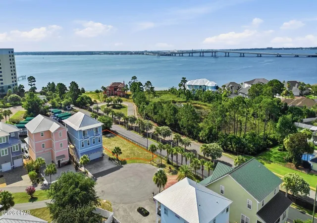 Photo 3 of Land for sale at 1041 Lighthouse Lagoon Ct, Panama City Beach, FL 32407 | MLS# 792198 | Listing updated on 2026-10-01