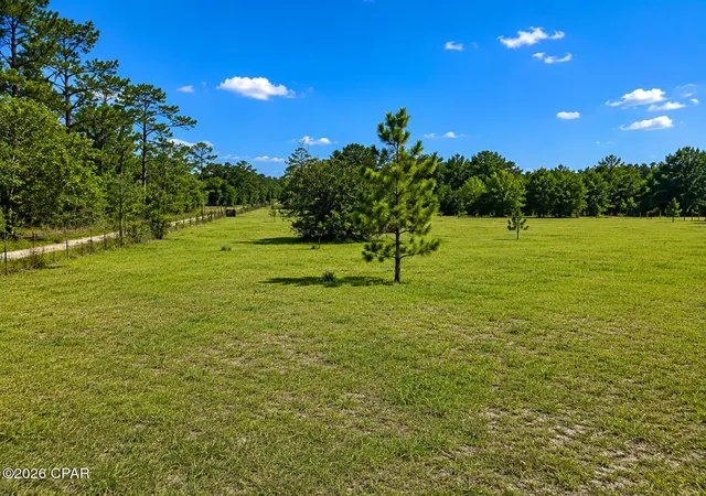 1st image of 183 Deer Trl, Defuniak Springs, FL 32433 | MLS# 792209
