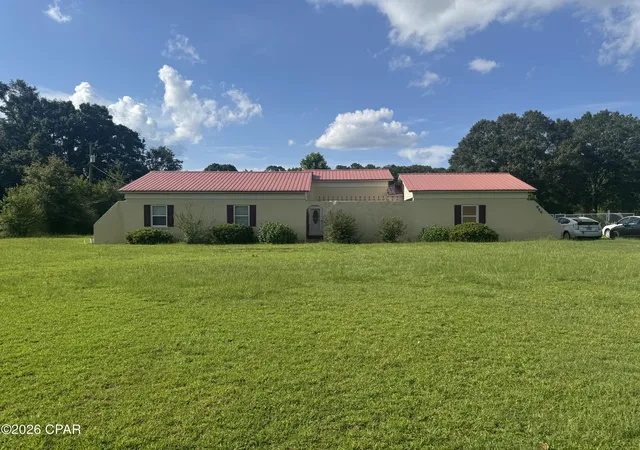 Homes for sale in Graceville, FL | 956 Everett Rd, Graceville, FL 32440 | MLS# 792309
