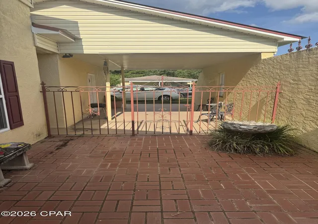 Homes for sale in Graceville, FL | 956 Everett Rd, Graceville, FL 32440 | MLS# 792309