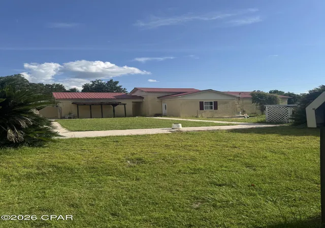 Homes for sale in Graceville, FL | 956 Everett Rd, Graceville, FL 32440 | MLS# 792309