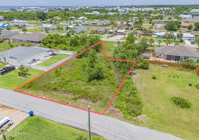2nd image of 407 California Dr, Mexico Beach, FL 32456 | MLS# 792314