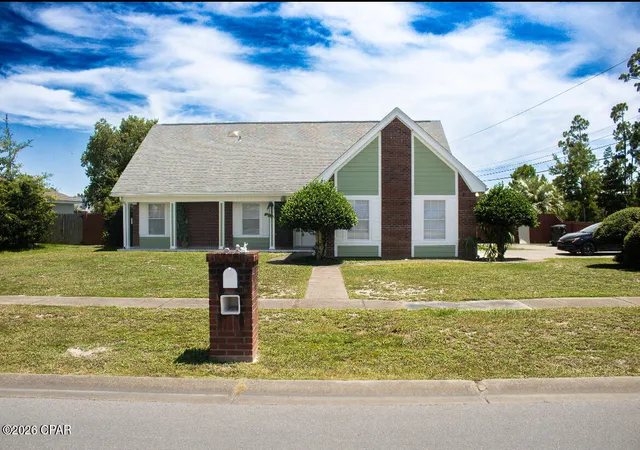 Photo 1 of Single family home for sale at 6800 Forsythe Dr, Panama City, FL 32404 | MLS# 792377 | Listing updated on 2026-07-08