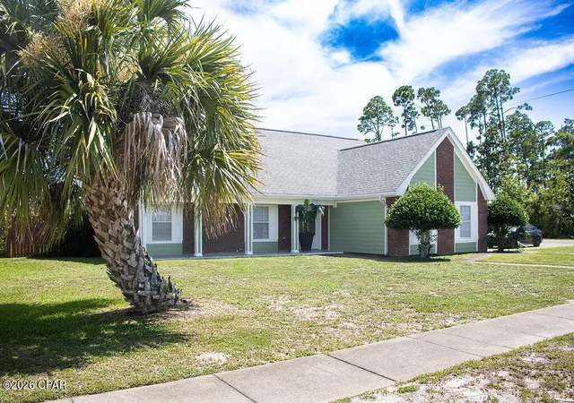 Photo 3 of Single family home for sale at 6800 Forsythe Dr, Panama City, FL 32404 | MLS# 792377 | Listing updated on 2026-07-08