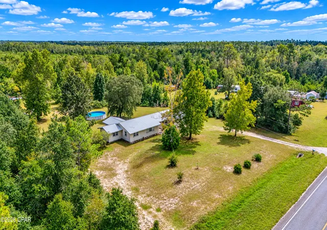Photo 3 of Single family home for sale at 18738 Highway 231, Fountain, FL 32438 | MLS# 792528 | Listing updated on 2026-09-27