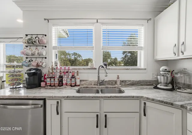 Homes for sale in Chipley, FL | 1277 South Blvd, Chipley, FL 32428 | MLS# 792606