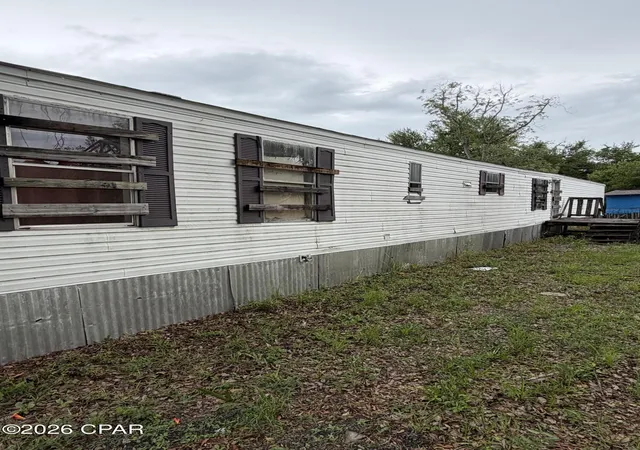 Photo 3 of Manufactured home for sale at 132 Central Ave, Panama City, FL 32401 | MLS# 792662 | Listing updated on 2026-07-14