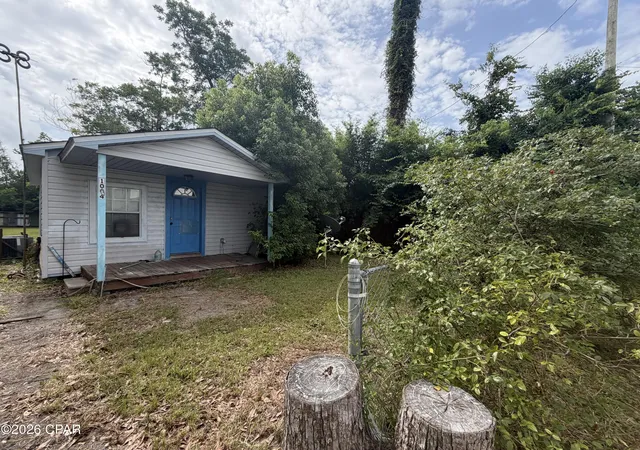 1st image of 1004 Hamilton Ave, Panama City, FL 32401 | MLS# 792679