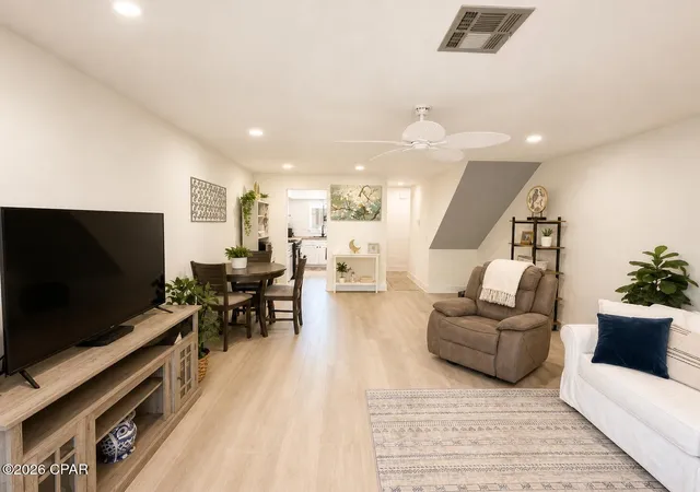 10th image of 17751 Panama City Beach Pkwy #14C, Panama City Beach, FL 32413 | MLS# 792696