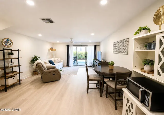 2nd image of 17751 Panama City Beach Pkwy #14C, Panama City Beach, FL 32413 | MLS# 792696