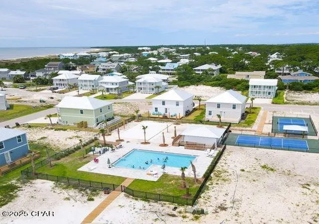 4th image of 35 Rhonda Del Sol Cir, Port Saint Joe, FL 32456 | MLS# 792740
