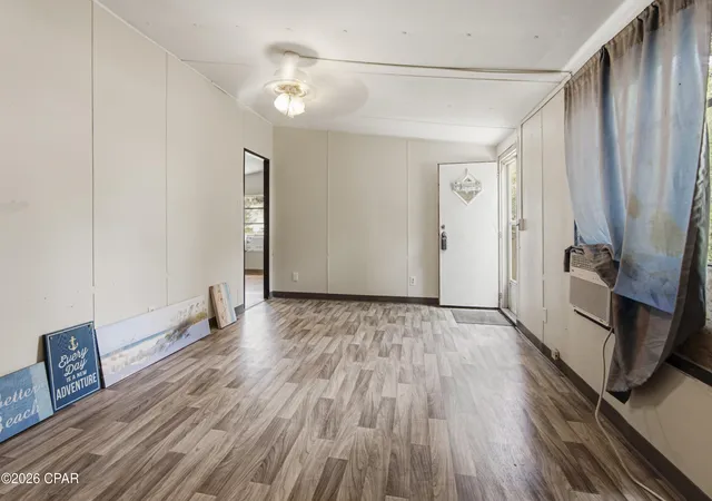 Photo 3 of Manufactured home for sale at 744 Sheffield Ave, Panama City, FL 32401 | MLS# 792796 | Listing updated on 2026-09-30