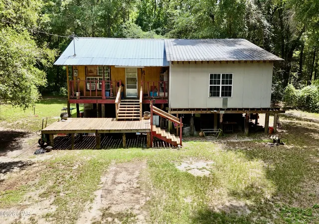Photo 1 of Single family home for sale at 1612 W Main St, Ponce De Leon, FL 32455 | MLS# 792863 | Listing updated on 2026-10-06