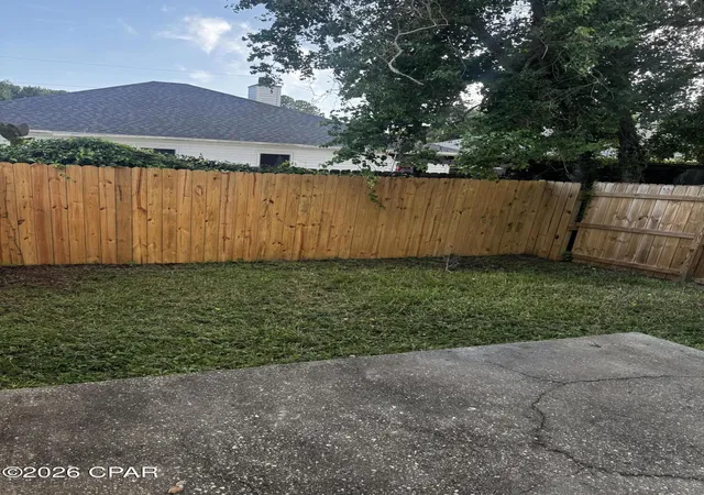 Photo 23 of Townhouse for sale at 1818 Whispering Oaks Ln, Fort Walton Beach, FL 32547 | MLS# 792930 | Listing updated on 2026-09-17