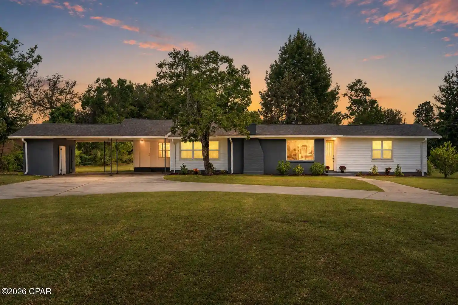 Photo 1 of Sale Pending at 5136 Lake Dr, Panama City, FL 32404 | MLS# 793113 | Listing updated on 2026-10-21