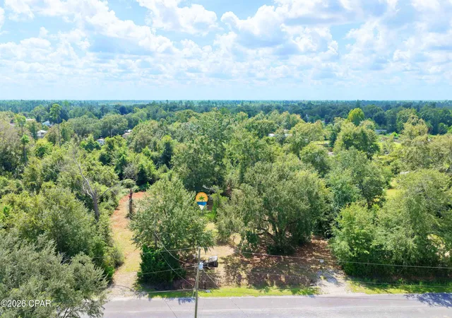 Photo 2 of Sale Pending at 9140 Deanne Rd, Panama City, FL 32404 | MLS# 793253 | Listing updated on 2026-10-08
