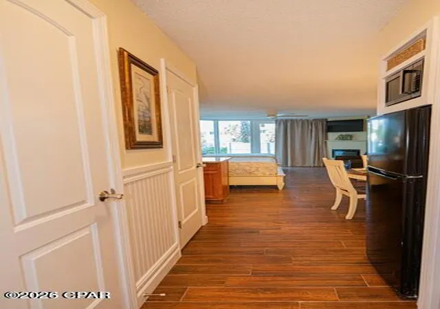 Listing Photo 4 - Condo for sale in building located at 8817 S Thomas Dr, Panama City, FL 32408 - Unit #A110