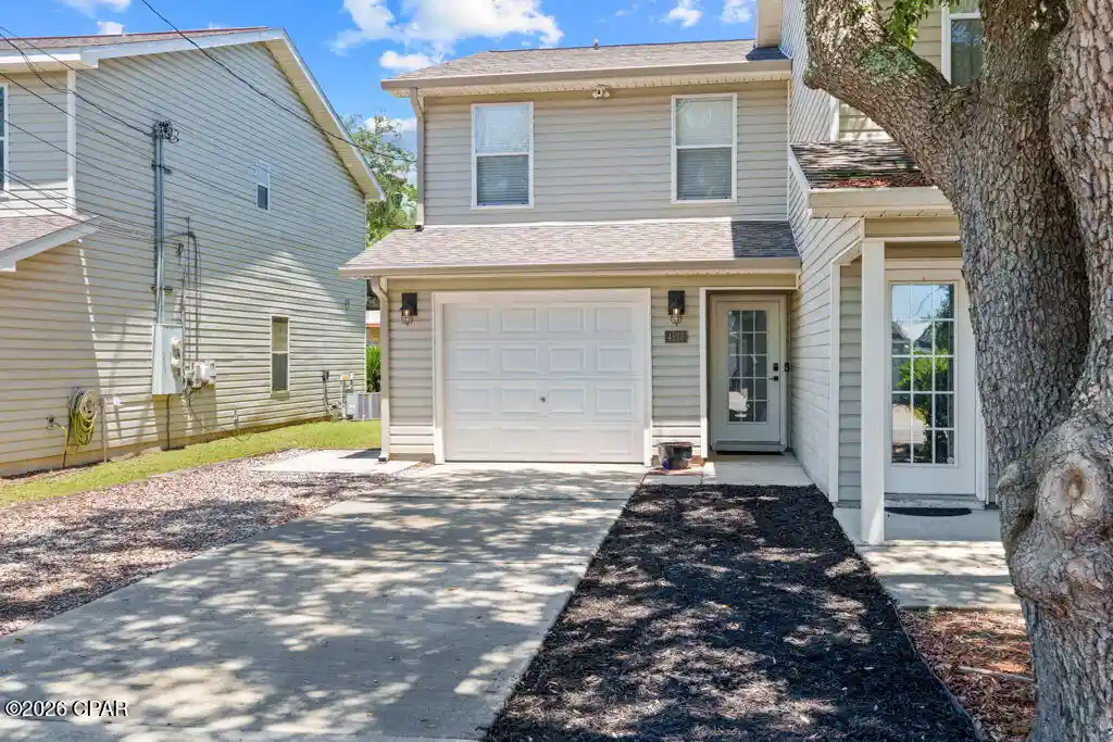 Photo 1 of Sale Pending at 4128 Catherine St, Panama City, FL 32408 | MLS# 793880 | Listing updated on 2026-10-25