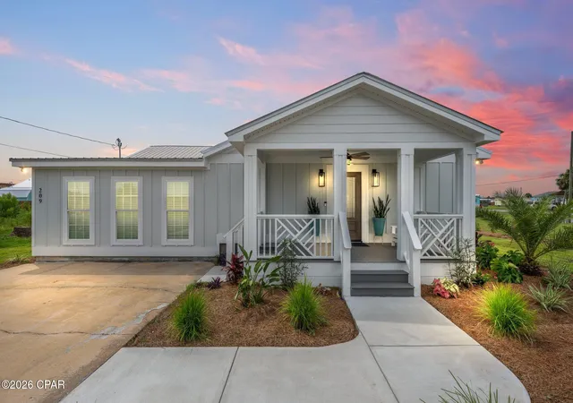 Photo 1 of Single family home for sale at 209 7th St, Mexico Beach, FL 32456 | MLS# 794743 | Listing updated on 2026-09-03