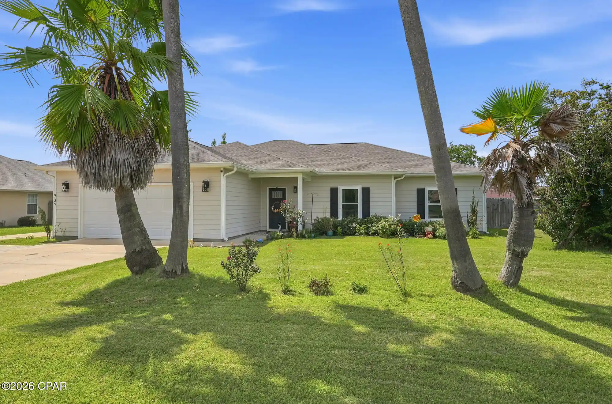 Photo 1 of Single family home for sale at 909 Mallory Dr, Panama City, FL 32405 | MLS# 795211 | Listing updated on 2026-10-27