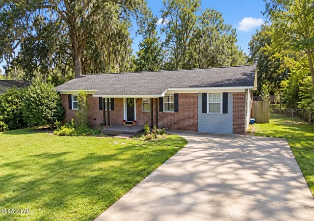 Photo 1 of Sale Pending at 2994 Park St, Marianna, FL 32446 | MLS# 795478 | Listing updated on 2026-09-21