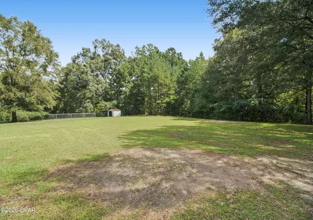 Photo 4 of Single family home for sale at 5018 Highway 77, Graceville, FL 32440 | MLS# 795497 | Listing updated on 2026-09-16