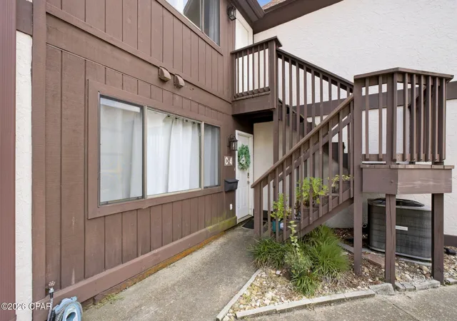 Photo 3 of Townhouse for sale at 401 E Beach Dr #C4, Panama City, FL 32401 | MLS# 795551 | Listing updated on 2026-10-05