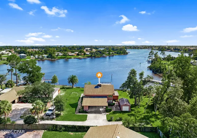 Photo 1 of Single family home for sale at 208 S Star Ave, Panama City, FL 32404 | MLS# 795566 | Listing updated on 2026-09-19
